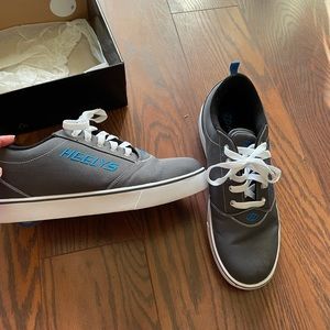 Heelys size 12 Men’s barely worn